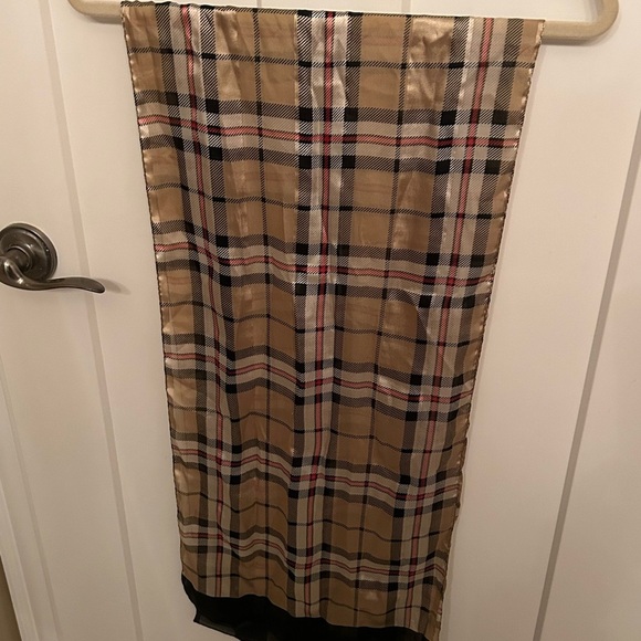 Plaid Scarf with Black, Red and Beige Accents - Picture 3 of 5